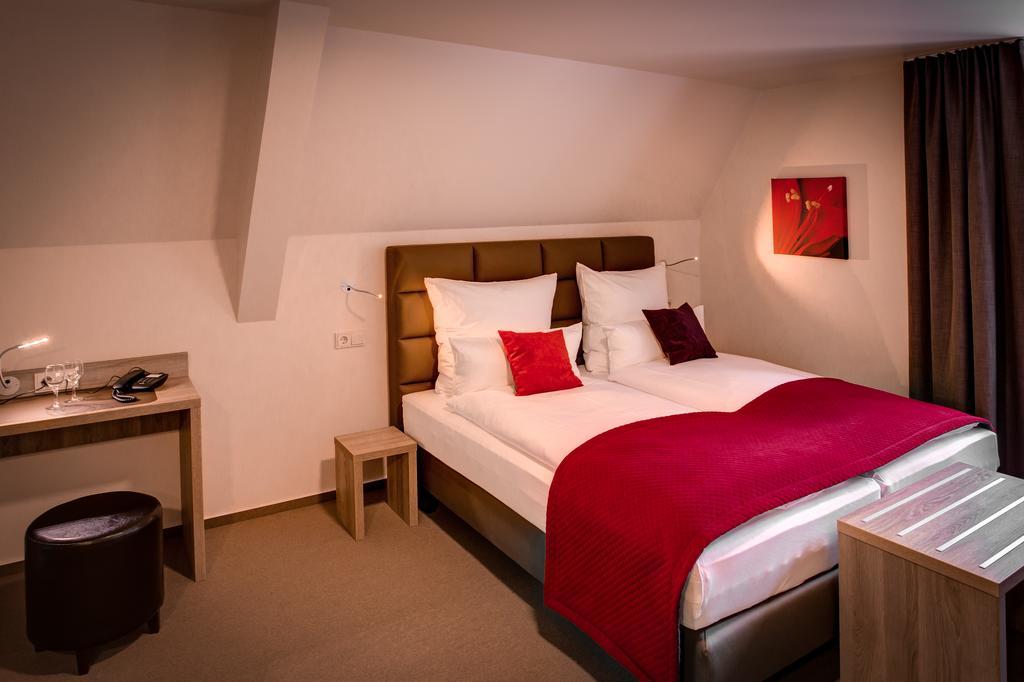 Weserhotel Schwager Holzminden Buitenkant foto